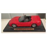 COLLECTIBLE TOY CAR-CHECK OUT THE PIC