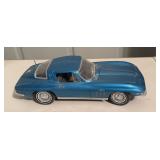 COLLECTIBLE TOY CAR-CHECK OUT THE PIC