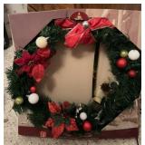 HOLIDAY/CHRISTMAS WREATH-NEW