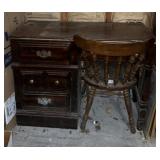 DESK W/CHAIR & ASSORTED CONTENTS OF THE DRAWERS