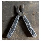 FOLDING MUTLI-PURPOSE PLIER SET