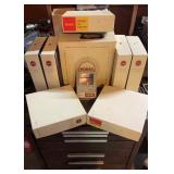 SLIDE RELATED ITEMS-PROJECTOR/CAROUSEL TRAYS/MORE