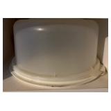 PLASTIC CAKE/FOOD CARRIER-CHECK OUT THE PIC