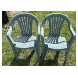 (2)PLASTIC PATIO CHAIRS