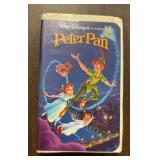 "WALT DISNEY" VHS MOVIE-"PETER PAN"