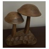 VINTAGE "LADIES HAT PIN" HOLDER-"MUSHROOM" DESIGN