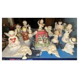 VINTAGE CHRISTMAS DECORATIONS-CHECK OUT THE PIC