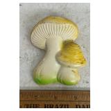 CHALK/CERAMIC DECOR-"MUSHROOM" DESIGN