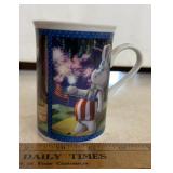 "PILLSBURY" COLLECTIBLE CUP-"JULY/INDEPENDECE DAY"
