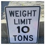 FEDERAL/STATE REGULATORY SIGN-"WEIGHT LIMIT~10TON"