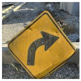 FEDERAL/STATE REGULATORY SIGN-"CURVE"