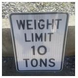 FEDERAL/STATE REGULATORY SIGN-"WEIGHT LIMIT~10TON"