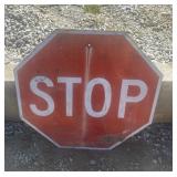 FEDERAL/STATE REGULATORY SIGN-"STOP"