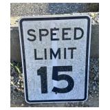 FEDERAL/STATE REGULATORY SIGN-"SPEED LIMIT 15 MPH"