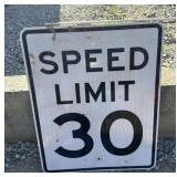 FEDERAL/STATE REGULATORY SIGN-"SPEED LIMIT 30 MPH"