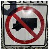 FEDERAL/STATE REGULATORY SIGN-"NO TRUCKS"