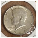 1964 KENNEDY HALF DOLLAR (90% SILVER)