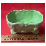 VINTAGE POTTERY PLANGTER-CHECK OUT THE PIC