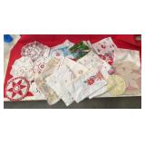 VINTAGE LINENS & MORE-CHECK OUT THE PIC