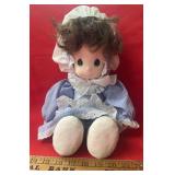 COLLECTOR DOLL-"PRECIOUS MOMENTS"???
