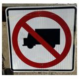 FEDERAL/STATE REGULATORY SIGN-"NO TRUCKS"