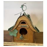 HOME/GARDEN DECOR-"BIRD HOUSE"