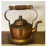 VINTAGE COLLECTIBLE TEA POT-"COPPER"