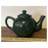 COLLECTIBLE TEA POT-CHECK OUT THE PIC