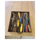 Screw drivers/ tools