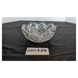 Cut glass bowl 8' wide