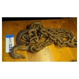 Heavy duty log chain w/hooks at each end, 8'