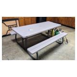 Lifetime 6' plastic picnic table