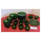 Green lace, service for 4 plus - 34 pcs. total