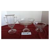 3 pcs. stemmed, glow under UV light