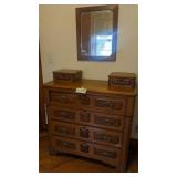 4 drawer antique dresser w/wall mirror, hankie