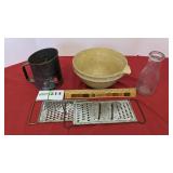 Crock mixing bowl w/spout, primitive items