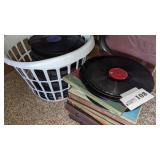 Very old vinyl records (lg. asst)
