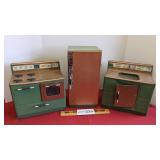 3 pc. metal Sears kitchen play set