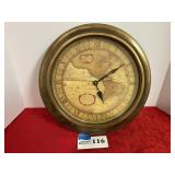 Round Quartz clock, cracked glass