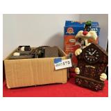 Sylvester and Tweety clock and several parts