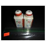 Red & Blue Flowers Salt and Pepper Shakers