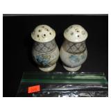 Floral pattern Salt and Pepper Shakers