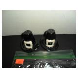 Thanksgiving Pilgrims Salt and Pepper Shakers