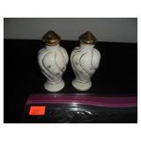 Japan Vase Salt and Pepper Shakers