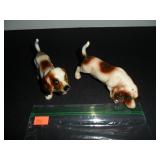 2 dogs Salt and Pepper Shakers