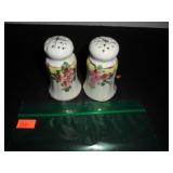 Pink Flowers Salt and Pepper Shakers