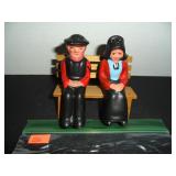 Vintage Amish Man & Woman Salt and Pepper Shakers