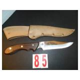 Maxam Knife with sheath