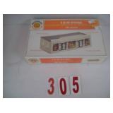 Bachmann Hardware Store Model Kit