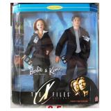 X Files Fight of the Future Ken & Barbie Gift Set-